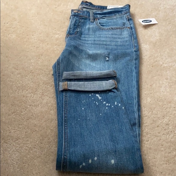 Old Navy Mid rise Boyfriend jeans - Picture 1 of 4